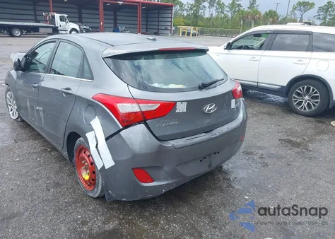 2016 Hyundai Elantra Gt из США, поврежденный, VIN KMHD35LH2GU301973